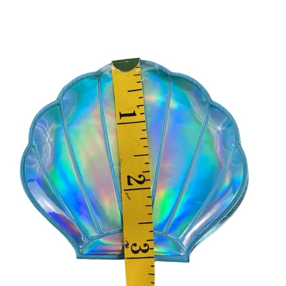 Blue Holographic Sea Shell Compact Mirror - Picture 9 of 16
